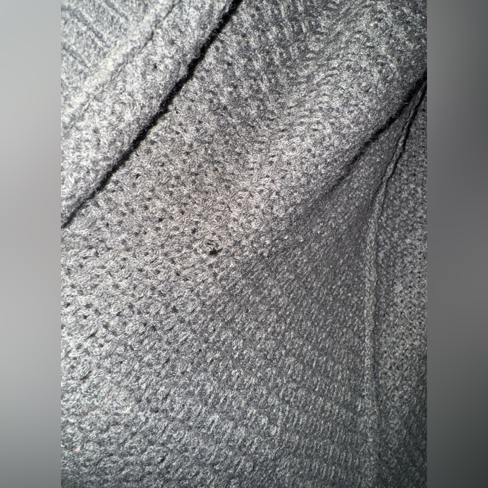 Cozy Queen Gray Women's Cardigan Sweater - Picture 6 of 10